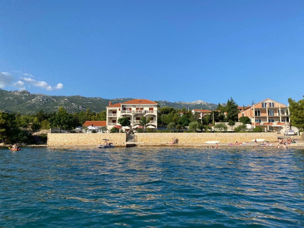 Villa Punta Rovanjska Exterior photo